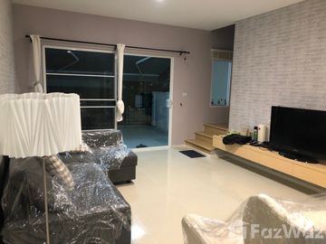 3 Bedroom Townhouse for sale at Baan Klang Muang Sukhumvit 77