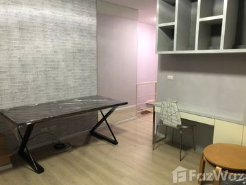 3 Bedroom Townhouse for sale at Baan Klang Muang Sukhumvit 77