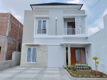 Rumah baru dalam perumahan Sidoarum jl Godean