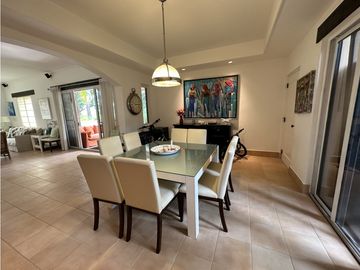 Apartamento en Buenaventura con piscina
