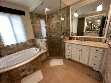 Apartamento en Buenaventura con piscina