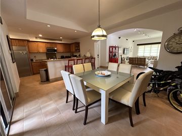 Apartamento en Buenaventura con piscina