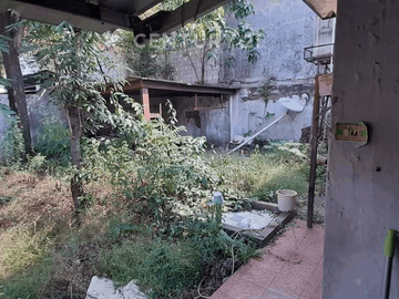Rumah Tua Lokasi Strategis Di Pondok Bambu S5808