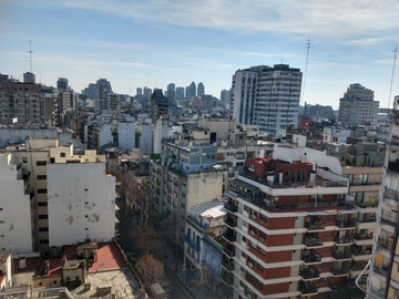 Departamento monoambiente en Venta en Recoleta, 1 ambiente 31 m2 piso alto, muy luminoso - Av Pueyrredón 1800