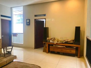 Rumah Jual Strategis Di Pusat Jakarta Dlm Komplek Taman Kartini