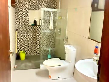 Rumah Jual Strategis Di Pusat Jakarta Dlm Komplek Taman Kartini