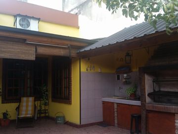 Casa lote propio den Mataderos