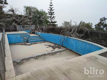 GRAN CASA DE 6 DORM EN VENTA EN EXCLUSIVO CONDOMINIO CASUARINAS