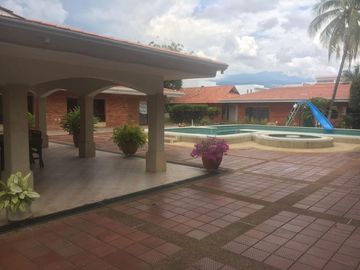 finca en venta en anapoima. Cod V2620