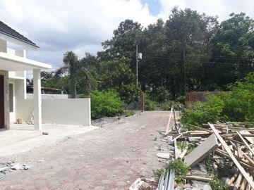 Rumah Dijual KPR Ready Lokasi Premium di Kadisoka Sleman