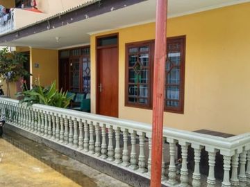 Kos Putri Aktif Bersih Banyak Kamar