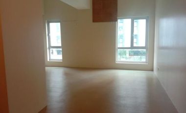 For SALE:Avida Cityflex Small Office Home Office BGC