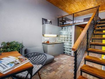 Rumah Konsep Villa Mezzanine Idaman Keluarga Harga Ekonomis
