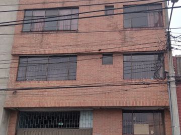 VENTA de CASAS en BOGOTA