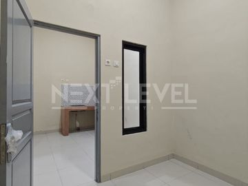 Rumah murah baru renovasi siap huni lokasi tidak banjir di pondok ungu permai Kota Bekasi