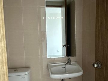 Apartemen  Oasis Mahogany 1 BR Siap Huni Di Cikarang