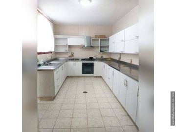 CASA EN VENTA BARRIO JARDÍN- SANTA MARTA | 739