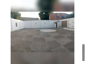 CASA EN VENTA BARRIO JARDÍN- SANTA MARTA | 739