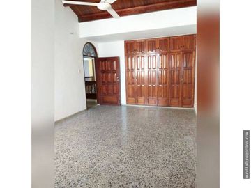 CASA EN VENTA BARRIO JARDÍN- SANTA MARTA | 739