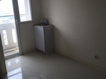 the green pramuka city apartemen