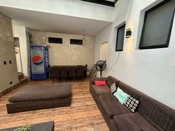 Casa PH en venta en Barracas