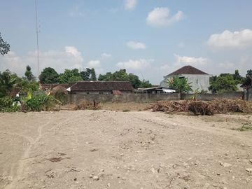 Jual Rumah Klasik Pesan Bangun Di Utara Prambanan