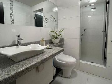 VENDO EN CENTRO NORTE  HERMOSO DEPARTAMENTO REMODELADO -153 mt, 3 DORMITORIOS