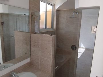 PREVENTA CASA EN CONDOMINIO CON RECÁMARA EN PLANTA BAJA EN TEZOYUCA, MOR.