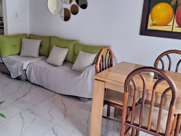 apartamento en venta en cabañas. Cod V218529