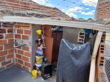 apartamento en venta en cabañas. Cod V218529