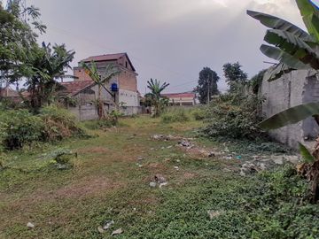 Tanah di Cinangka bentuk kantong , Akses jalan besar , luas 1168m2