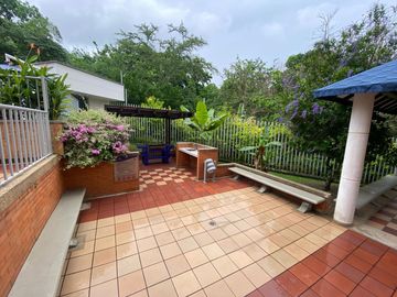 VENTA APARTAMENTO EN CAÑAVERAL CERCA DEL CLUB CAMPESTRE. Cod V8738