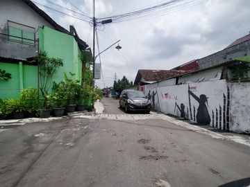 Free Pajak Tanah Kavling Jalan Kaliurang, SHMP