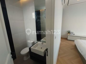 Rumah Bangunan Baru Mewah Bergaya Eropa Harga Terjangkau Casa Varya Puri Gardena