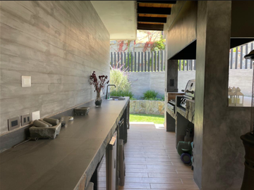 Casa en venta, La Reserva de chicureo, 4 dorm.