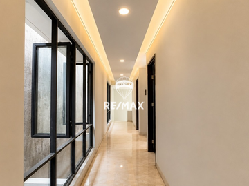 TURUN HARGA!! Brand New Villa Luxury House Emerald Cove, Gading Serpong