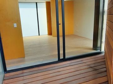 DEPARTAMENTO CON BUENA ILUMINACIÓN