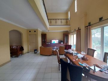 DIJUAL CEPAT BU RUMAH SEMI FURNSIHED DI PUSPITA LOKA BSD CITY