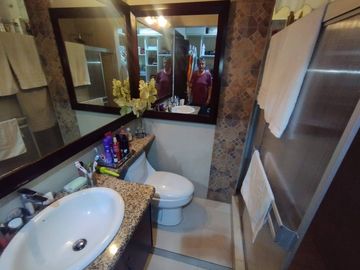 VENTA DEPARTAMENTO SAMBORONDON 2DO PISO ALTO