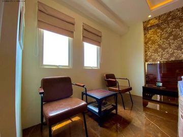 Apt. Puncak Dharmahusada View City full furniture mewah