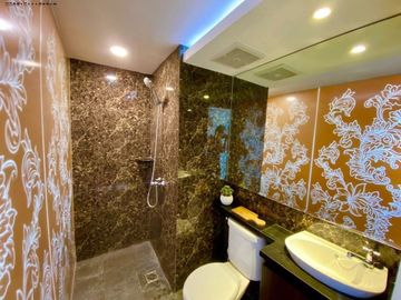 Apt. Puncak Dharmahusada View City full furniture mewah