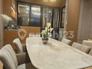 Dijual Rumah Cantik Dan Siap Huni Furnish,Cluster SVADHI TANAKAYU