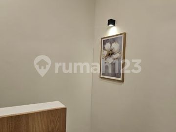 Dijual Rumah Cantik Dan Siap Huni Furnish,Cluster SVADHI TANAKAYU
