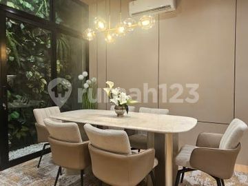 Dijual Rumah Cantik Dan Siap Huni Furnish,Cluster SVADHI TANAKAYU