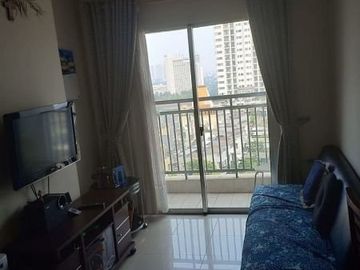 Jual Cepat Apartemen Cosmo Terrace siap huni 2BR 1,5M