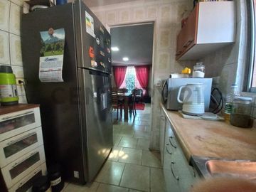 Se vende casa en el Solar etapa 4