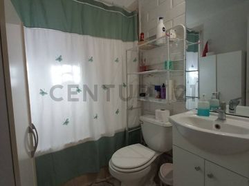 Se vende casa en el Solar etapa 4