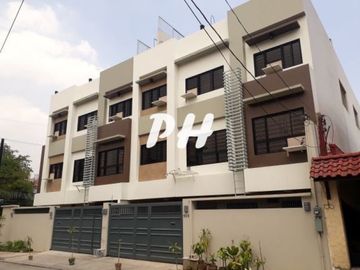 Brand New Modern Town House w/ 4 Bedrooms and 2 Car Gar. In Quezon City Near Mindanao Ave. PH909