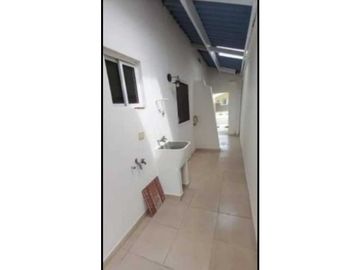 ALQUILO Y VENDO HERMOSA CASA EN ARRAIJAN PLAYA DORADA 3R