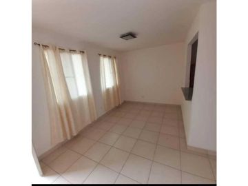ALQUILO Y VENDO HERMOSA CASA EN ARRAIJAN PLAYA DORADA 3R